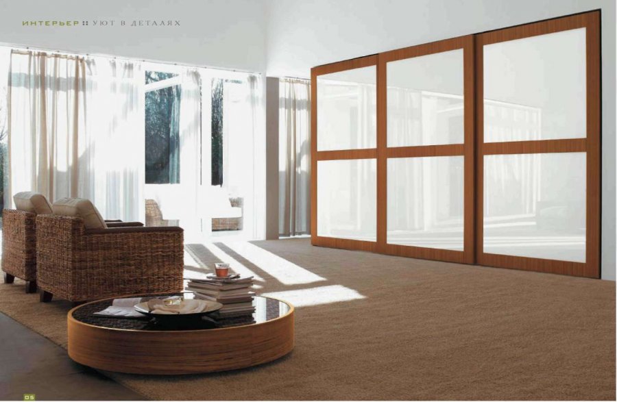 Гардеробный шкаф, выполненный в японском стиле, способен стать самостоятельным украшением интерьера