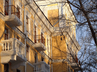 Граждане РФ смогут получить в служебное жилье не только квартиру, но и дом