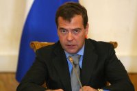 Дмитрий Медведев поздравил работников и ветеранов строительной отрасли
