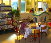 Руководство Москвы планируют открывать детские сады на базе санаториев и детдомов