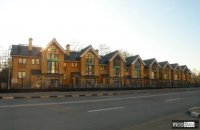 Весной 2011 года 13 многодетных семей получат квартиры в новом коттеджном поселке в московской Капотне