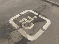 Власти Сочи создадут достаточное число парковочных мест для инвалидов