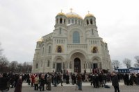 К 2013 году завершится реставрация соборов в Кронштадте и Петербурге 