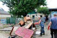 К середине ноября в Крымске должны быть восстановлены все разрушенные наводнением дома - Путин