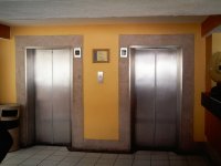 До конца года в Москве заменят около 5 тыс устаревших лифтов на новые
