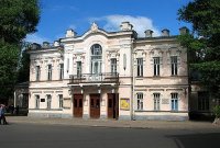 Минкультуры выделит более 200 млн рублей из резервного фонда на завершение реконструкции драмтеатра в Псковской области