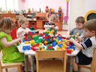 Первый транш в размере 50 млрд рублей выделен на строительство детских садов - Медведев