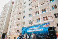 Выпускники детских домов Тулы получили 38 квартир в доме-новостройке