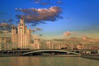 Власти Москвы решили отказаться от строительства "плавучих гостиниц" 