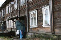 В Тыве и Костромской области низкие показатели расселения аварийного жилья